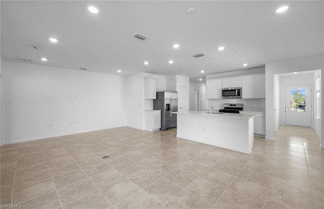 44117 Kelly DR, Punta Gorda, FL 33982