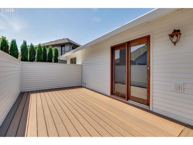 2105 BRIDLE Way, West Linn, OR 97068