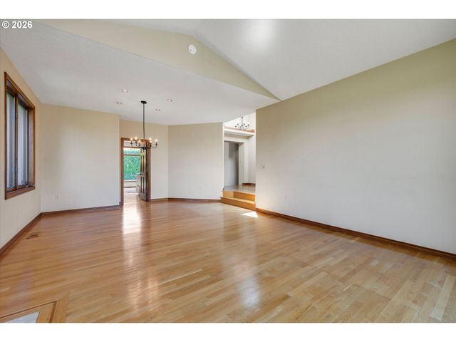 2105 BRIDLE Way, West Linn, OR 97068