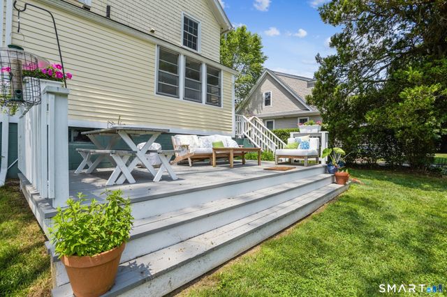 24 Warren Avenue, Groton, CT 06355