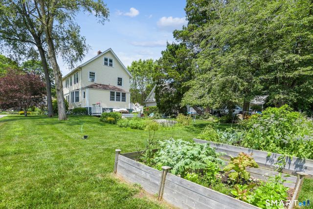 24 Warren Avenue, Groton, CT 06355