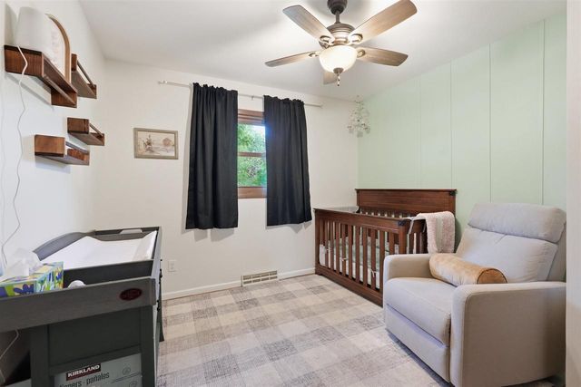 805 Miller Drive, Oregon, WI 53575