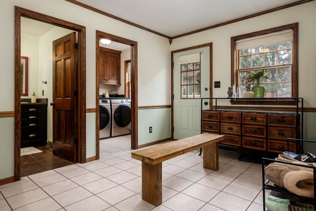 9695 Ridgeview Road, Belvidere, IL 61008