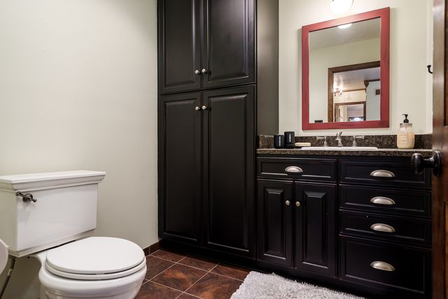 9695 Ridgeview Road, Belvidere, IL 61008