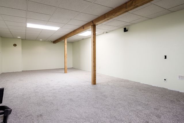 9695 Ridgeview Road, Belvidere, IL 61008