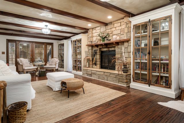 9695 Ridgeview Road, Belvidere, IL 61008