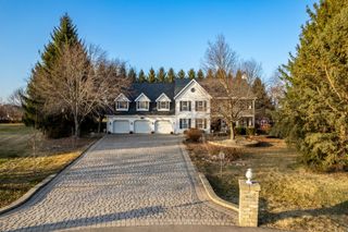 9695 Ridgeview Road, Belvidere, IL 61008