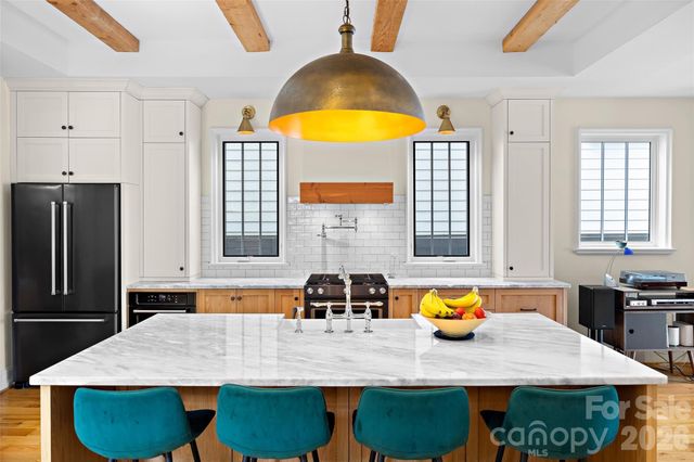 2649 Chesterfield Avenue, Charlotte, NC 28205