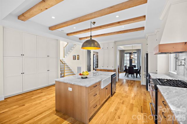 2649 Chesterfield Avenue, Charlotte, NC 28205