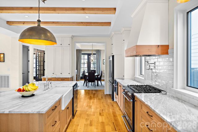 2649 Chesterfield Avenue, Charlotte, NC 28205