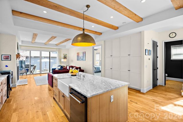 2649 Chesterfield Avenue, Charlotte, NC 28205