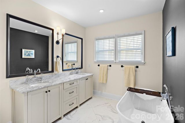 2649 Chesterfield Avenue, Charlotte, NC 28205