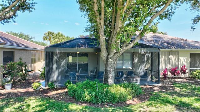 2297 Carnaby CT, Lehigh Acres, FL 33973