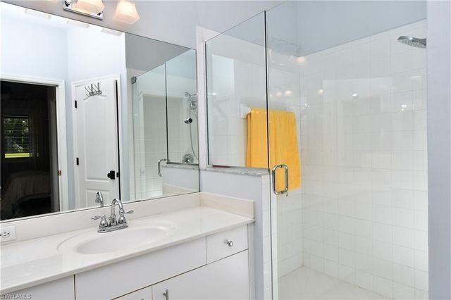 2297 Carnaby CT, Lehigh Acres, FL 33973