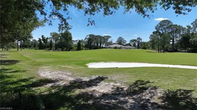 2297 Carnaby CT, Lehigh Acres, FL 33973