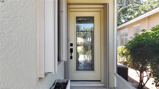 2297 Carnaby CT, Lehigh Acres, FL 33973