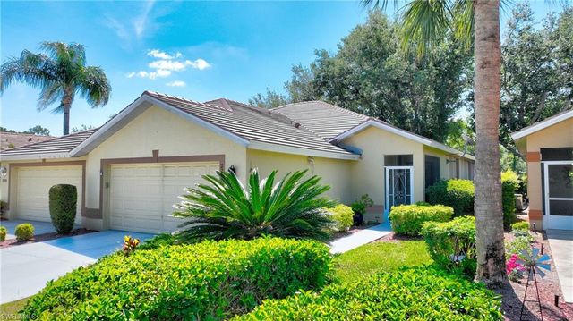 2297 Carnaby CT, Lehigh Acres, FL 33973