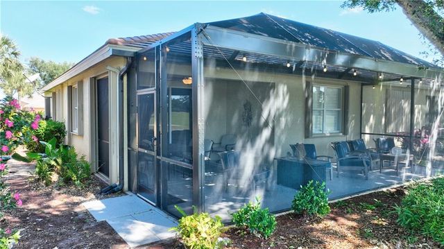 2297 Carnaby CT, Lehigh Acres, FL 33973