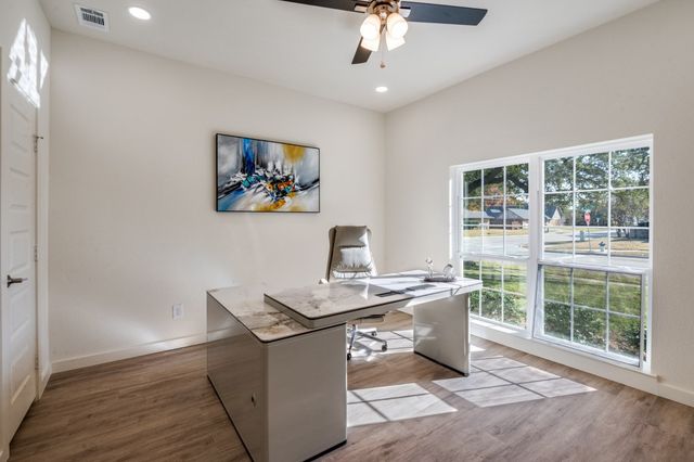 3401 Cross Bend Road, Plano, TX 75023