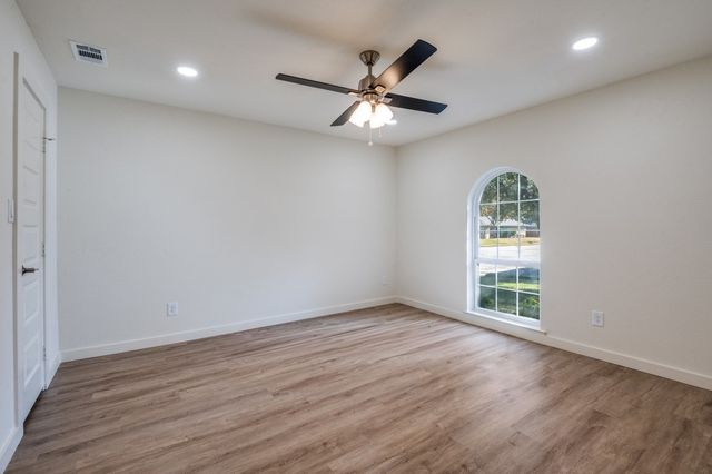 3401 Cross Bend Road, Plano, TX 75023