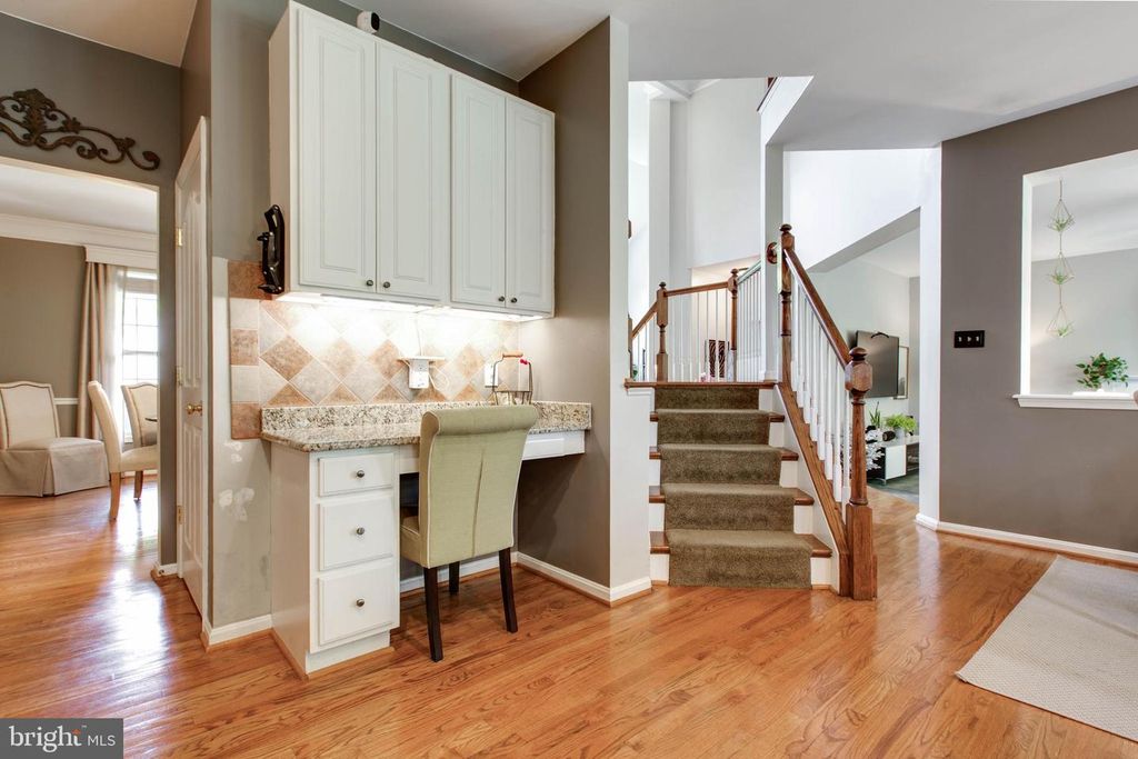 Image 20 of property listing at 10533 CHESHAM WAY, Woodstock, MD 21163