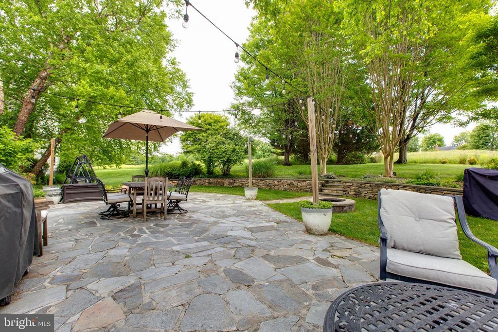 Image 62 of property listing at 10533 CHESHAM WAY, Woodstock, MD 21163
