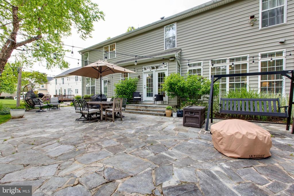 Image 64 of property listing at 10533 CHESHAM WAY, Woodstock, MD 21163