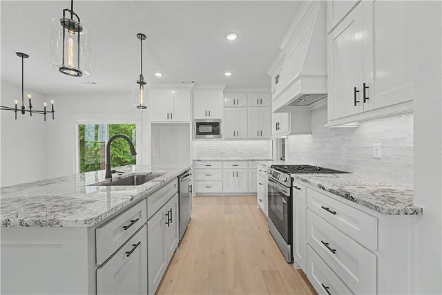 6603 Crabapple Street, Bentonville, AR 72713