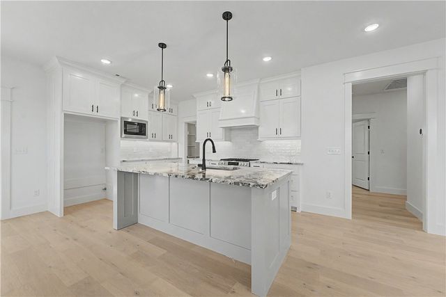 6603 Crabapple Street, Bentonville, AR 72713