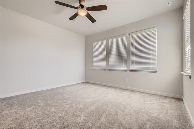 605 W South ST 211, Leander, TX 78641