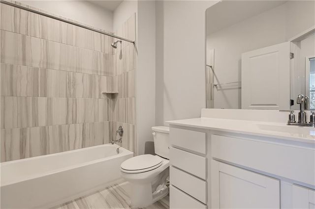 605 W South ST 211, Leander, TX 78641
