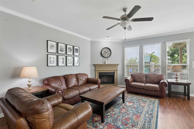 417 Peach Lane, Burleson, TX 76028