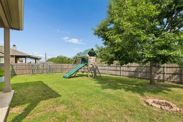 417 Peach Lane, Burleson, TX 76028