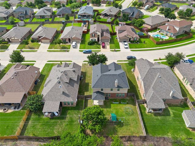 417 Peach Lane, Burleson, TX 76028