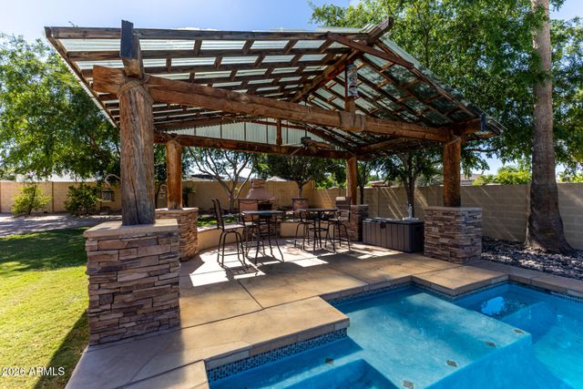 24432 S 197TH Place S, Queen Creek, AZ 85142