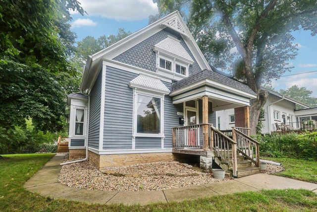 624 S Garfield Avenue, Janesville, WI 53545