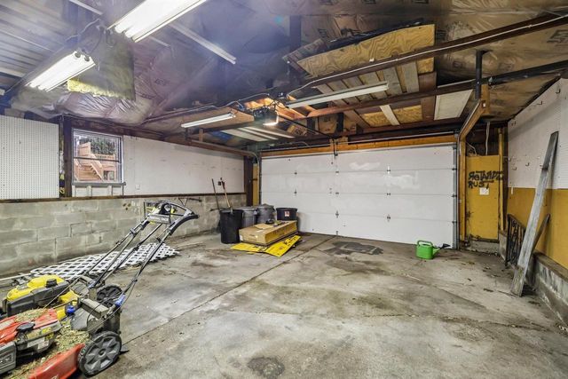 624 S Garfield Avenue, Janesville, WI 53545