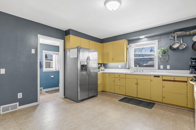 900 Scheffer Avenue, Saint Paul, MN 55102