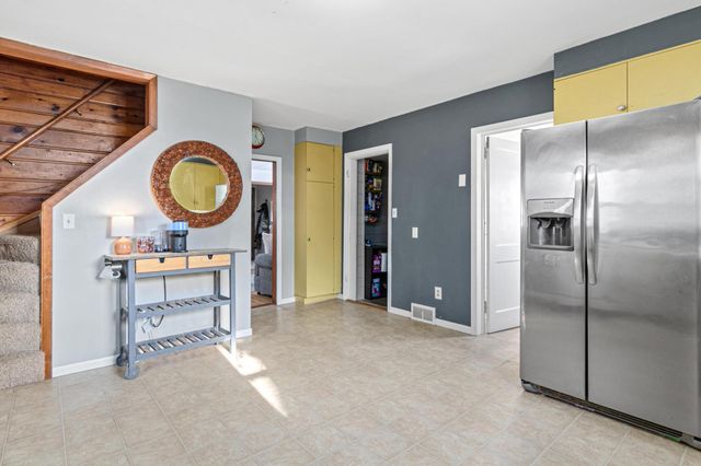 900 Scheffer Avenue, Saint Paul, MN 55102