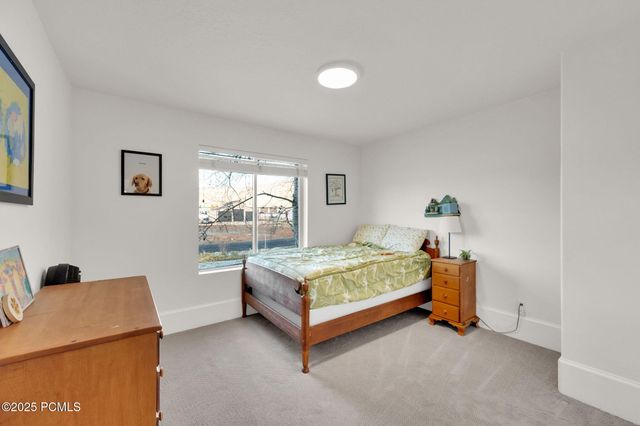 430 E 600 South, Kamas, UT 84036