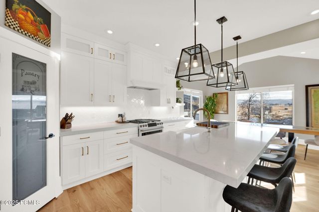 430 E 600 South, Kamas, UT 84036