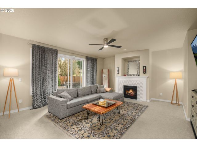 134 ARGYLE Ct, Newberg, OR 97132