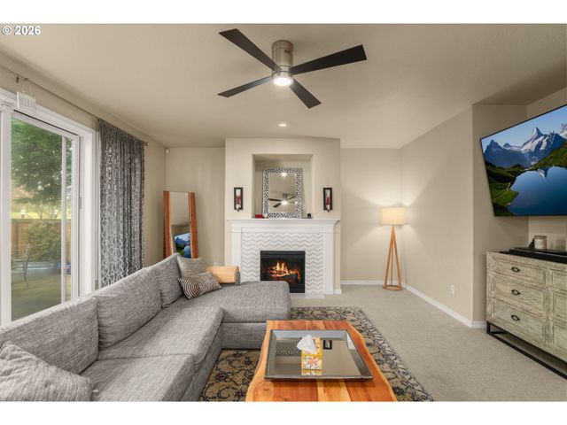 134 ARGYLE Ct, Newberg, OR 97132