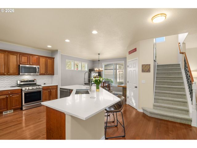 134 ARGYLE Ct, Newberg, OR 97132