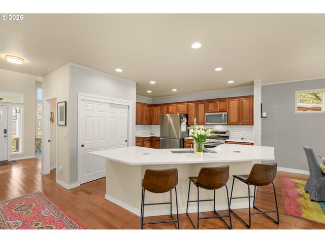 134 ARGYLE Ct, Newberg, OR 97132