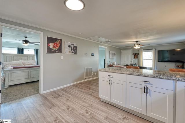 115 May Street, Easley, SC 29640