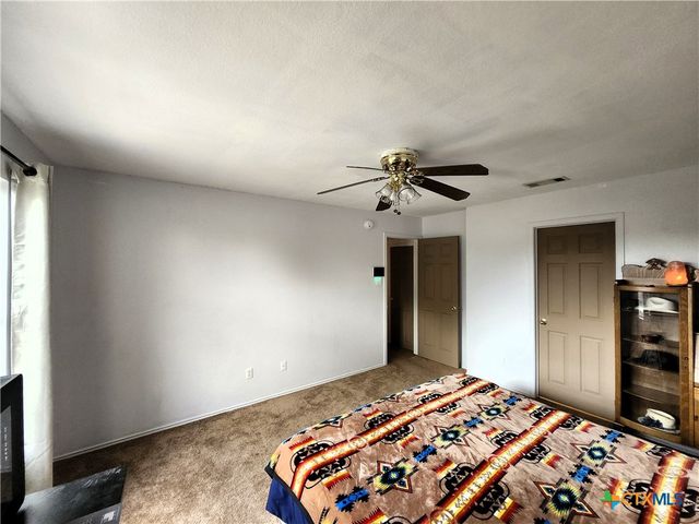 1402 Fox Creek Drive, Killeen, TX 76543