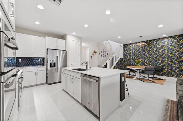 19624 Broad Shore Walk, Loxahatchee, FL 33470