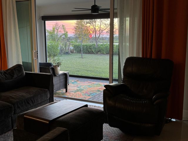 19624 Broad Shore Walk, Loxahatchee, FL 33470