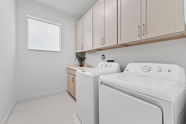 19624 Broad Shore Walk, Loxahatchee, FL 33470